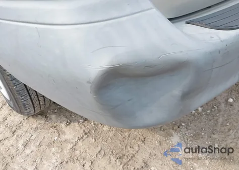 2001 Toyota Sienna Le z USA, uszkodzony, nr VIN 4T3ZF13CX1U363176